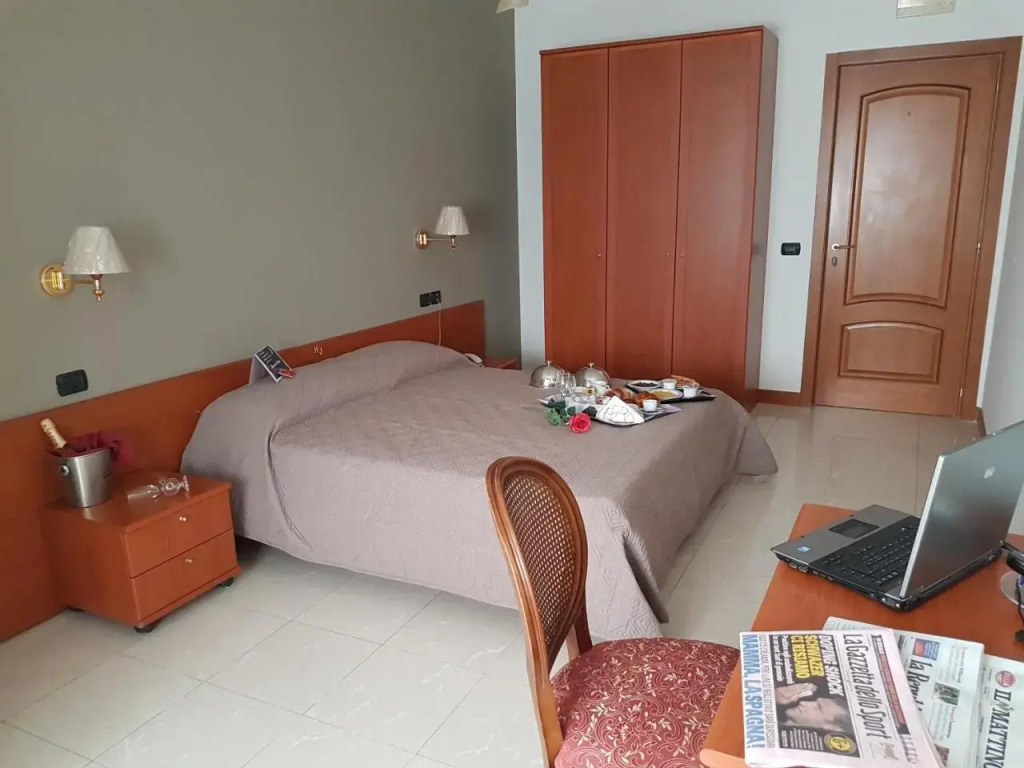 Hotel Joy