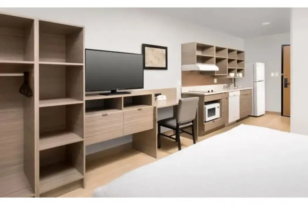 WoodSpring Suites Seattle Redmond