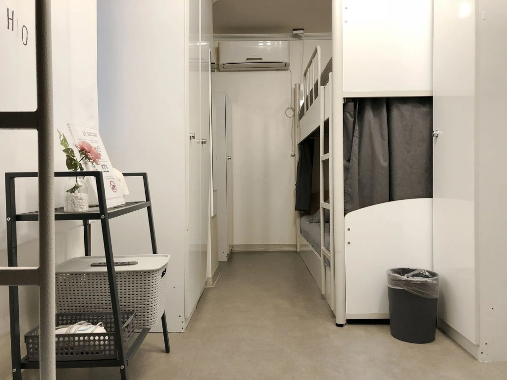 Jun Guesthouse