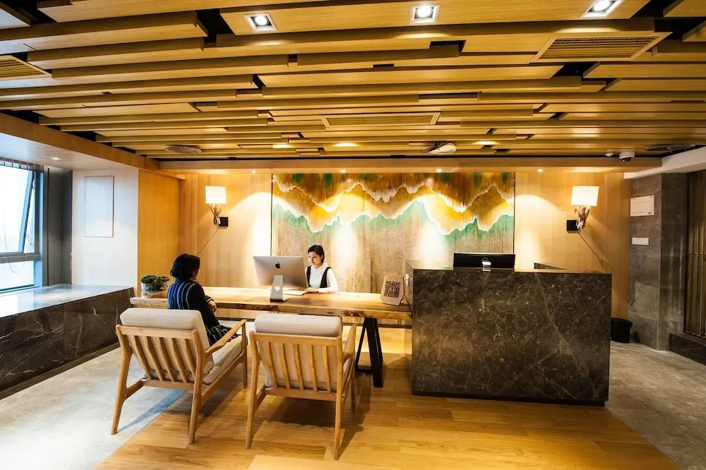 Cherry City Inn Liangjiang New Area