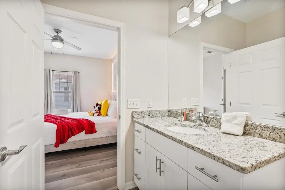 Luxury 4bdr House Gated Community Near Disney 181