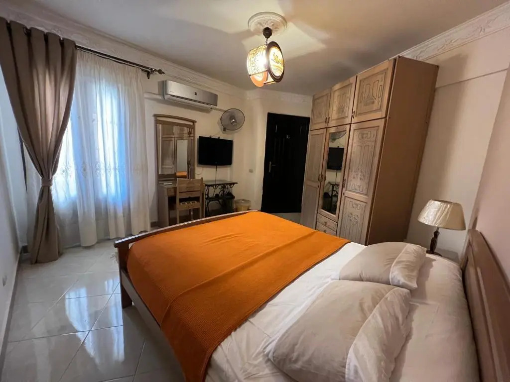 Lazorde bay sea front chalet first row with garden سيدي عبد الرحمن الساحل الشمالي لازرودي باي
