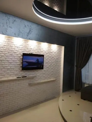 Apartment on Tytova 8
