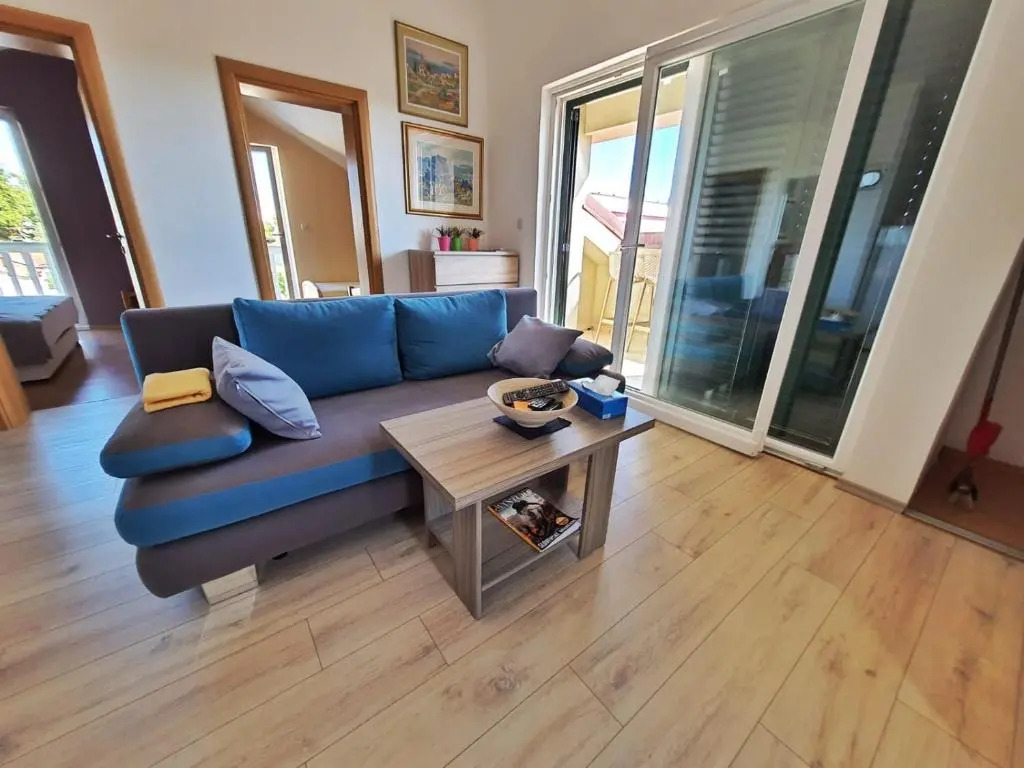 Apartmani Latin Jezera