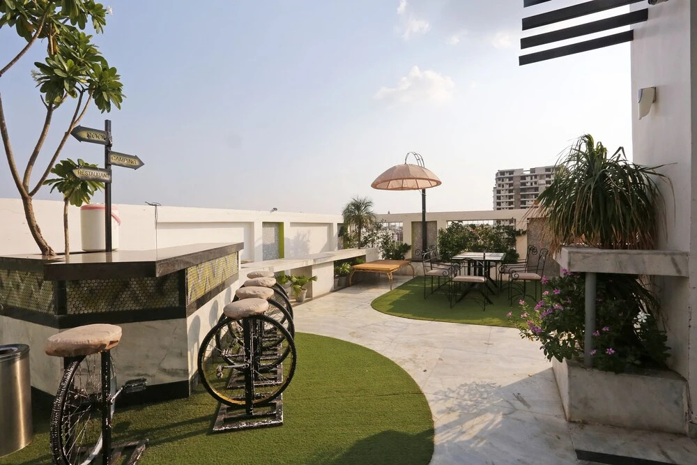 OYO 768 Hotel The Light House