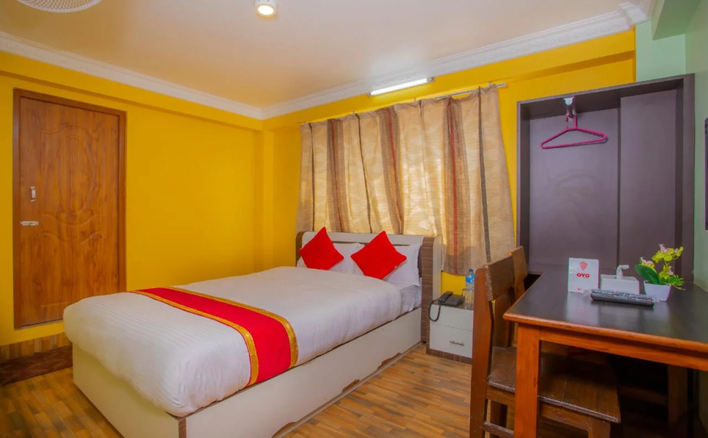 Oyo 300 Farm House Resort