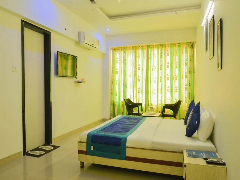 OYO Flagship 4387 Hotel Theem Plaaza
