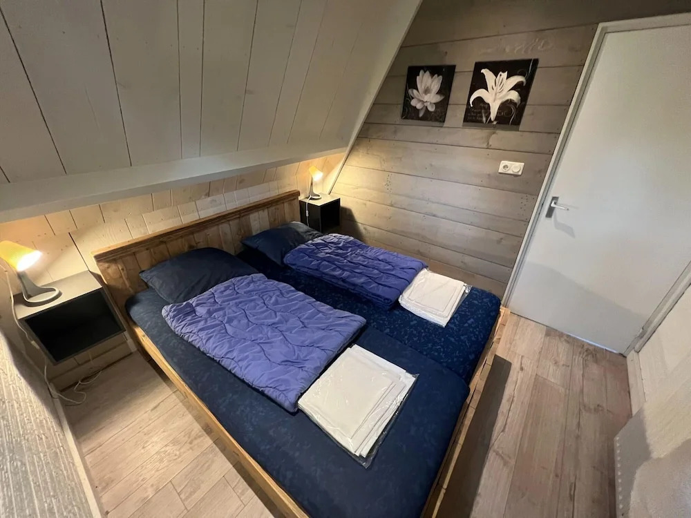 Bungalow in Limburg Near Nature Reserves