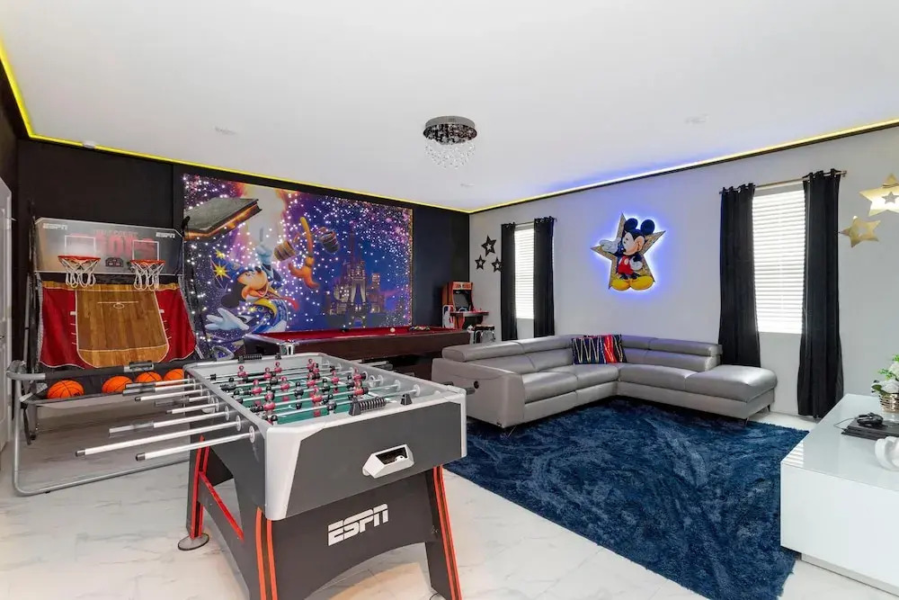 9312 SH - Champions Gate - Unique High end 8 Beds