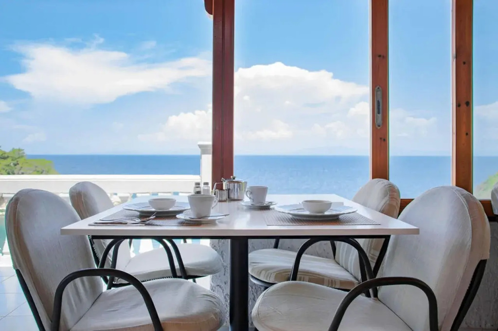 Hotel Sunrise Beach