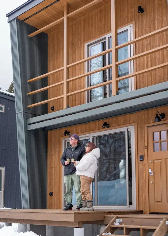 Creekside Chalets Hakuba