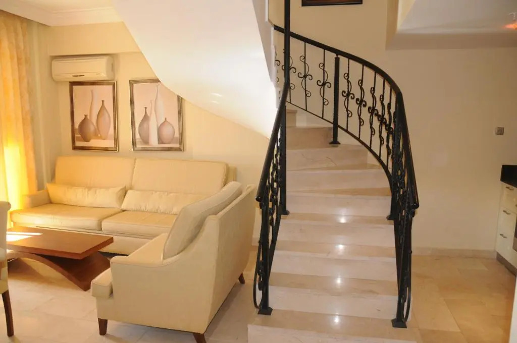 Gold City 3B Penthouse with Free AquaPark