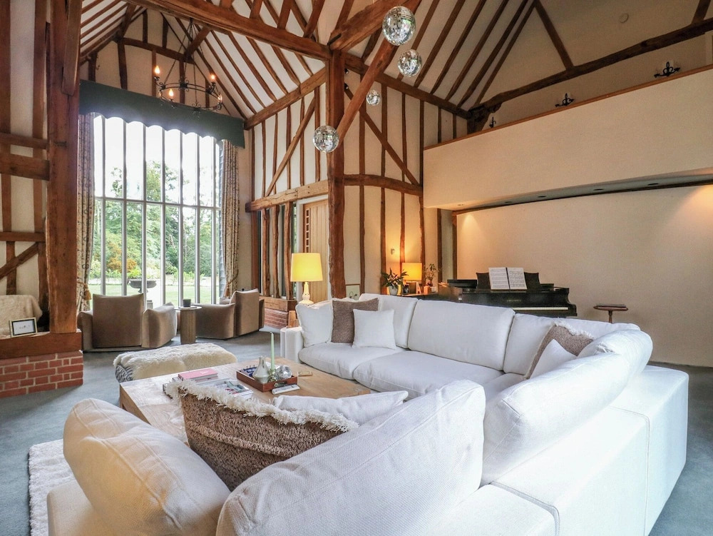 Headland Barn