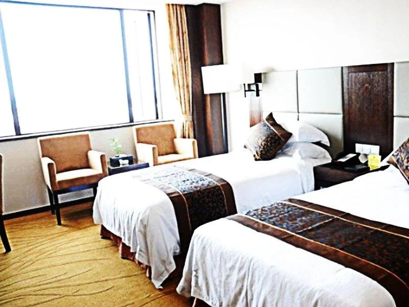 Champs Elysees Hotel (Haining Leather City Store)
