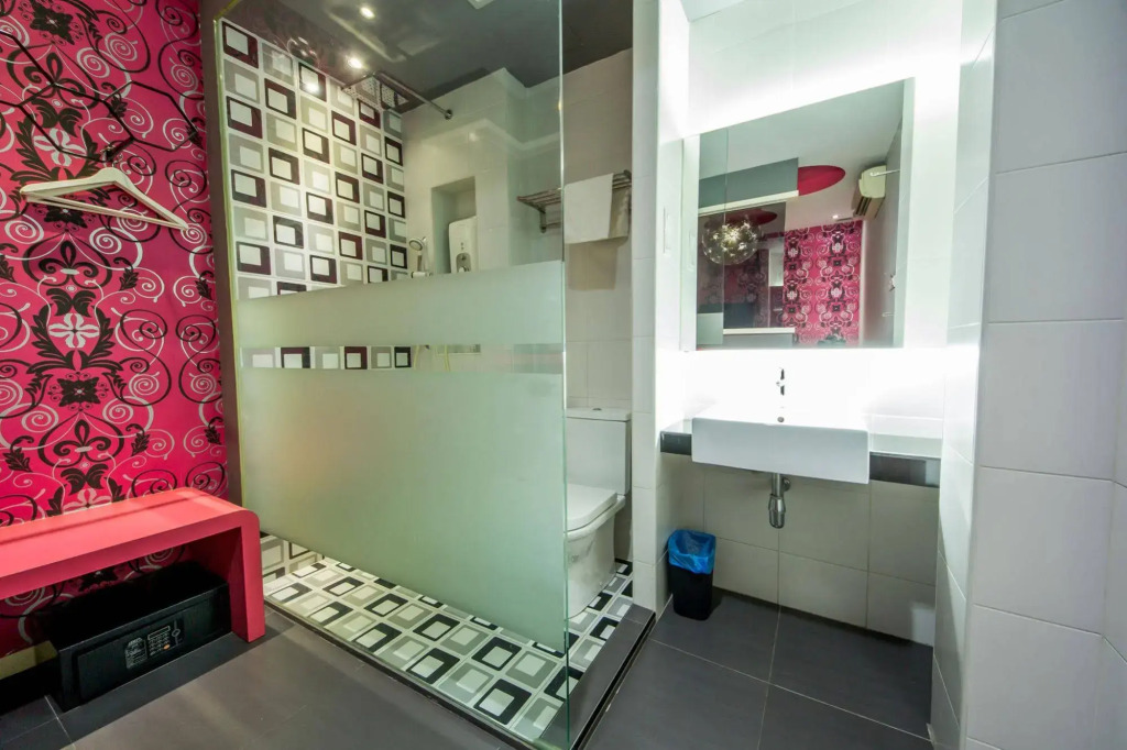 Rooms Boutique Hotel