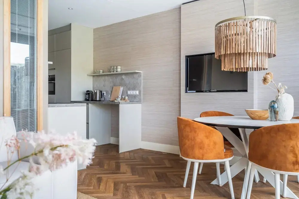 Inviting Apartment With a Garden