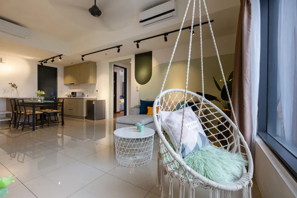Tropicana 218 Macalister Snooker 3bedrooms by KS