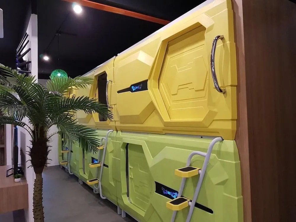 JK Capsule Hostel