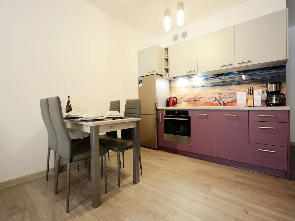 Golden Sun Apartments- Polanki