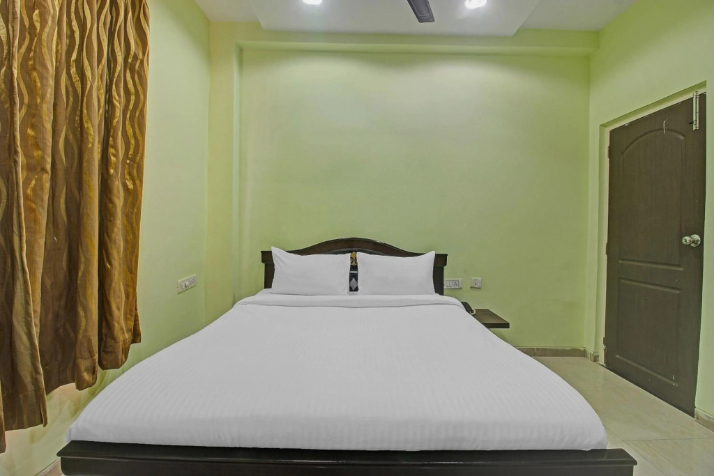 Flagship 87165 Sri Residency
