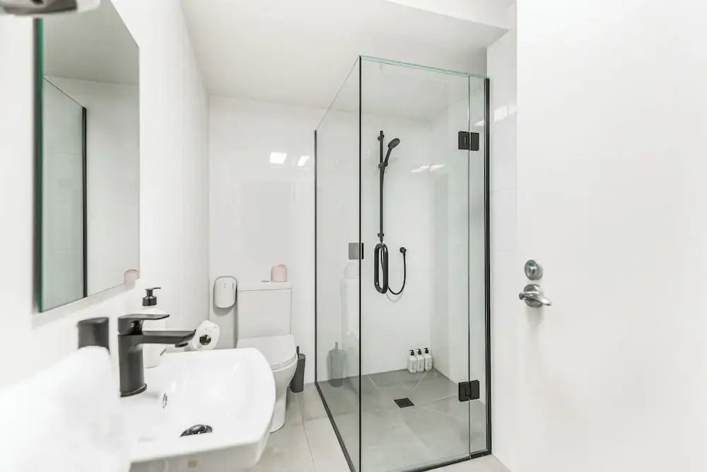 Modern Studio + Prime Location by Zodiak Stays