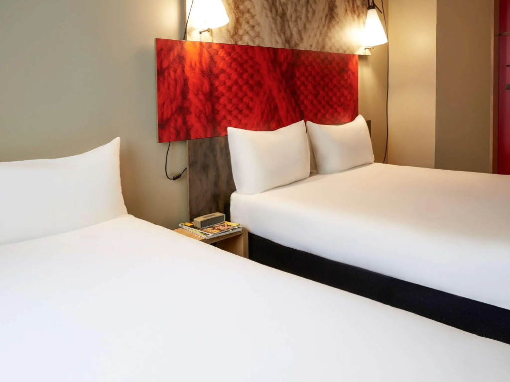 ibis Senlis