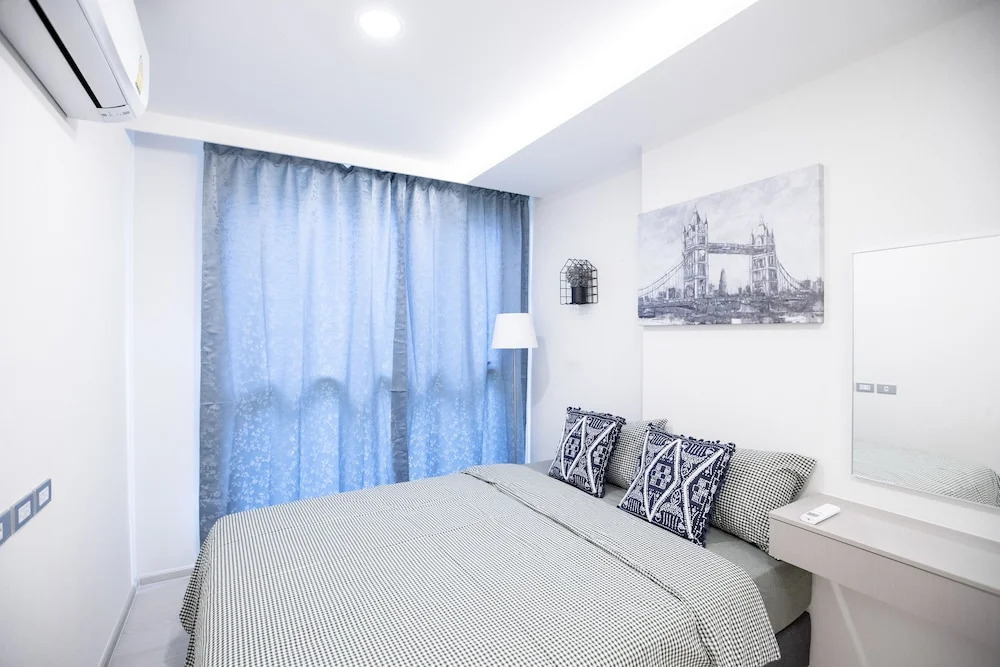 Near BTS Thonglor, Cozy and Comfortable Condo bkvtara11