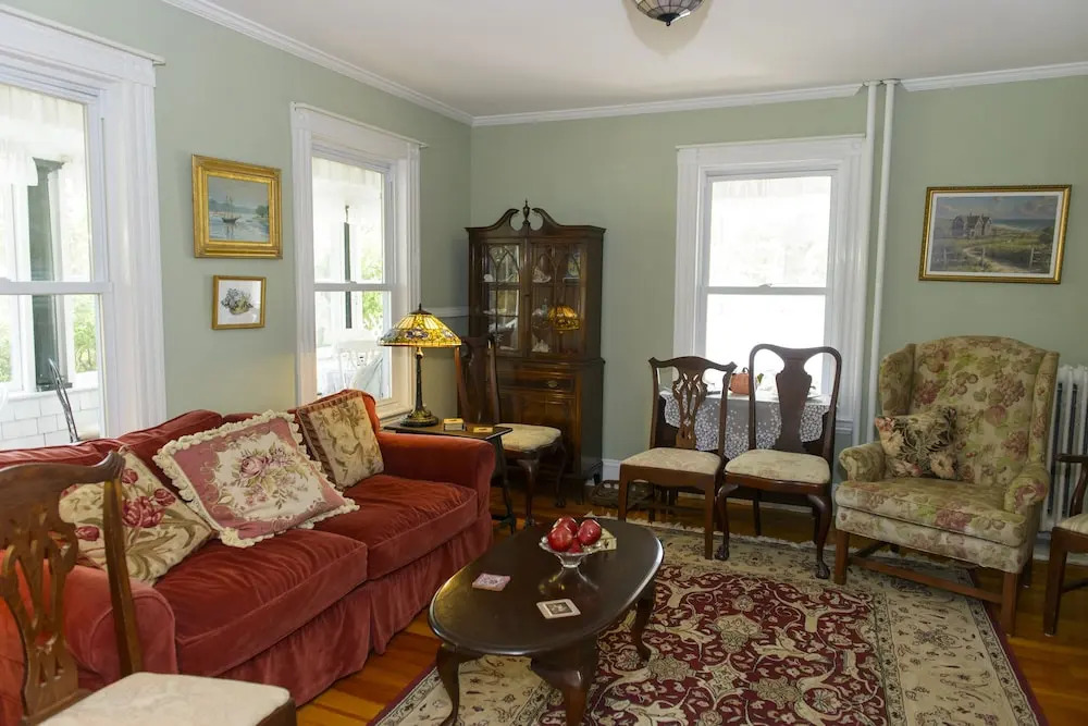 Clark House at the Twin Oaks Inn