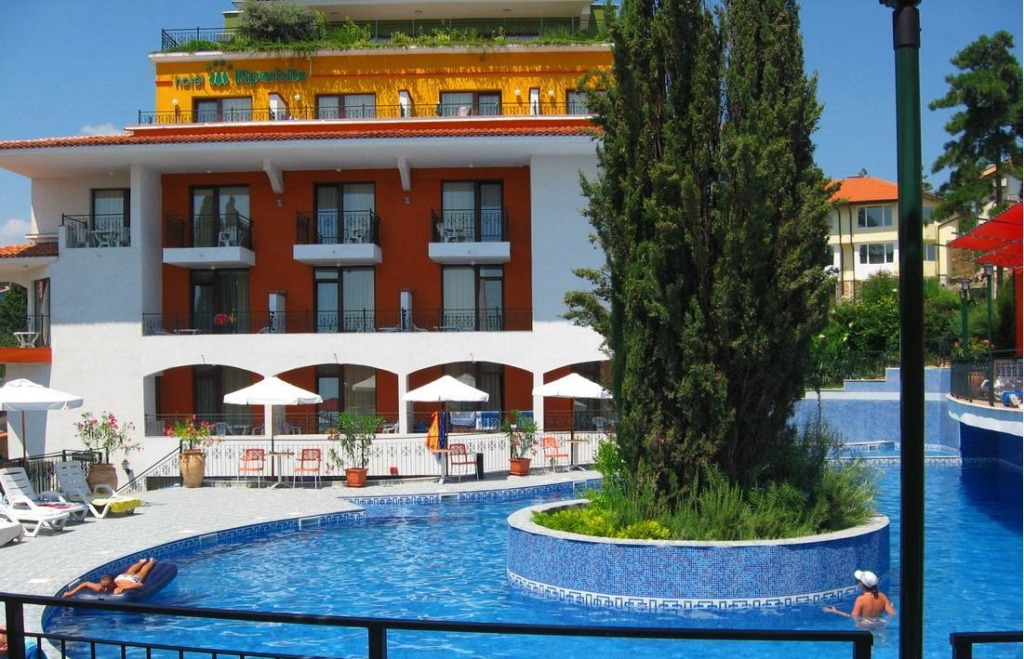 Kiparisite Hotel