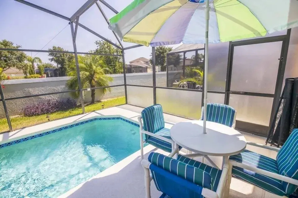 Golf Community Private Pool! 3 Bedroom Home by RedAwning