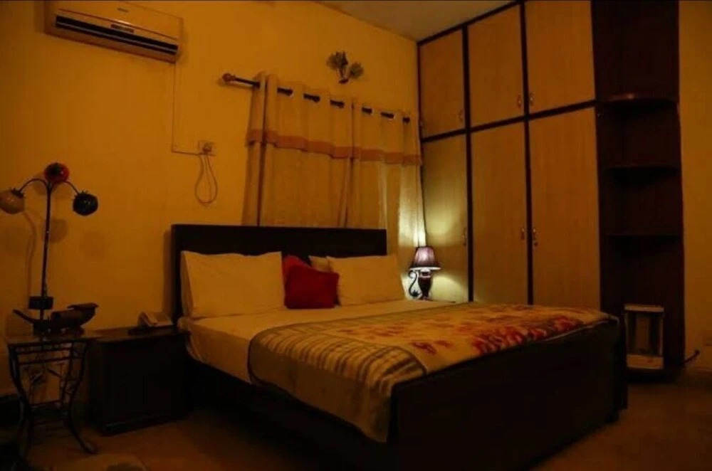 Hotel New Holiday