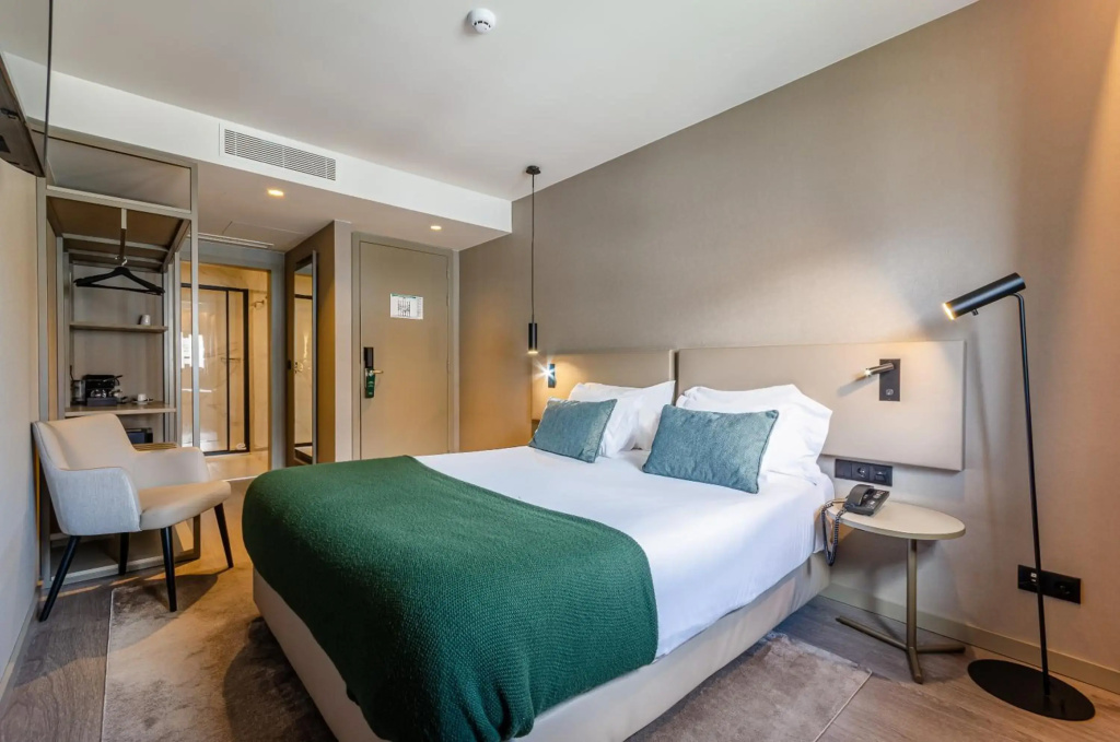 OMID Saldanha Hotel