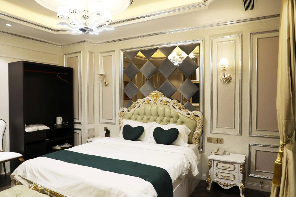 Enjoy Hotel 5A