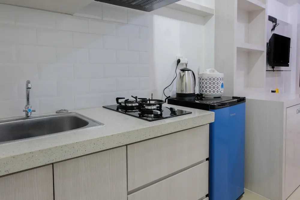 Simple Studio Room at Poris 88 Apartment