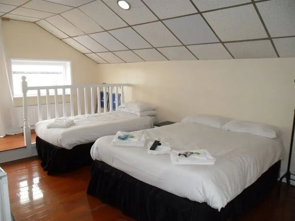 Anzy Panzy Hotel and Apartments
