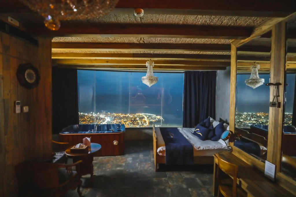 Bay Lodge