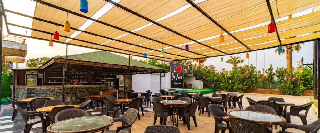 DE MARE FAMILY Hotel