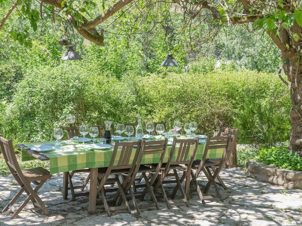 Lovely Holiday Home in Santa Vittoria In Matenano With Pool