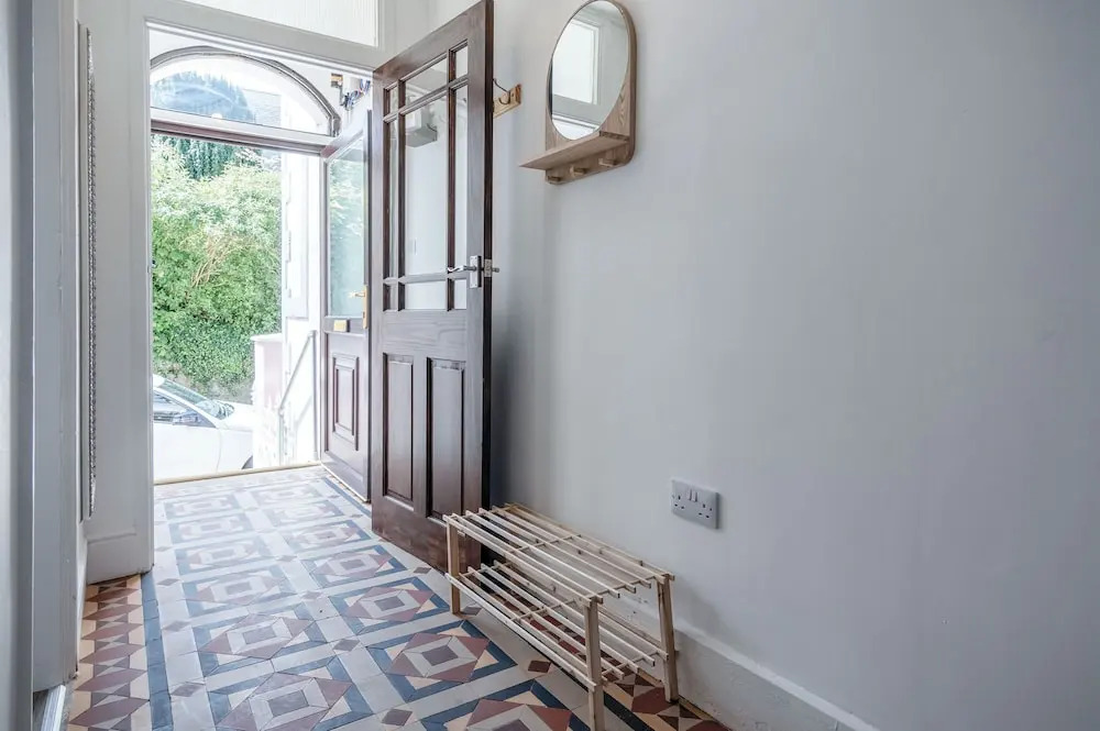 Canol Y Bryn - 3 Bedroom Holiday Home - Tenby