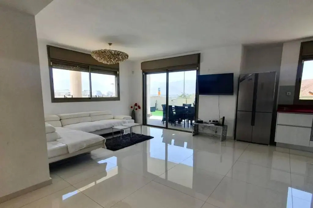 Private Pool, 3Br Garden Apartment, Aquarelle