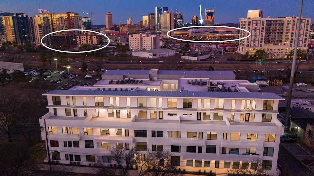 Illume All-new Community Balcony & Bonus Room 2 Bedroom Condo