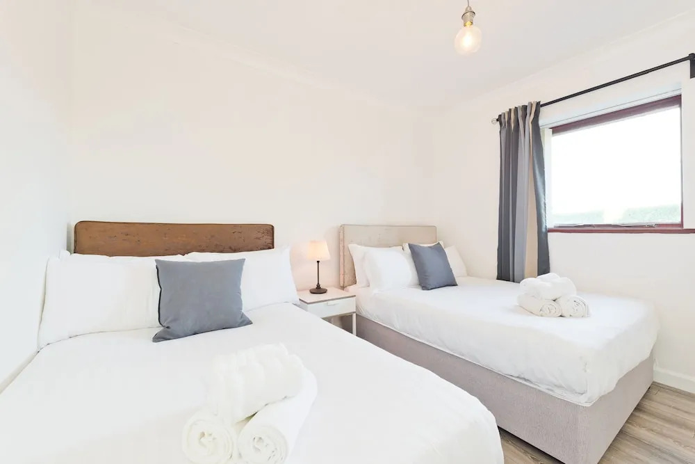 your place - Ballsbridge Court