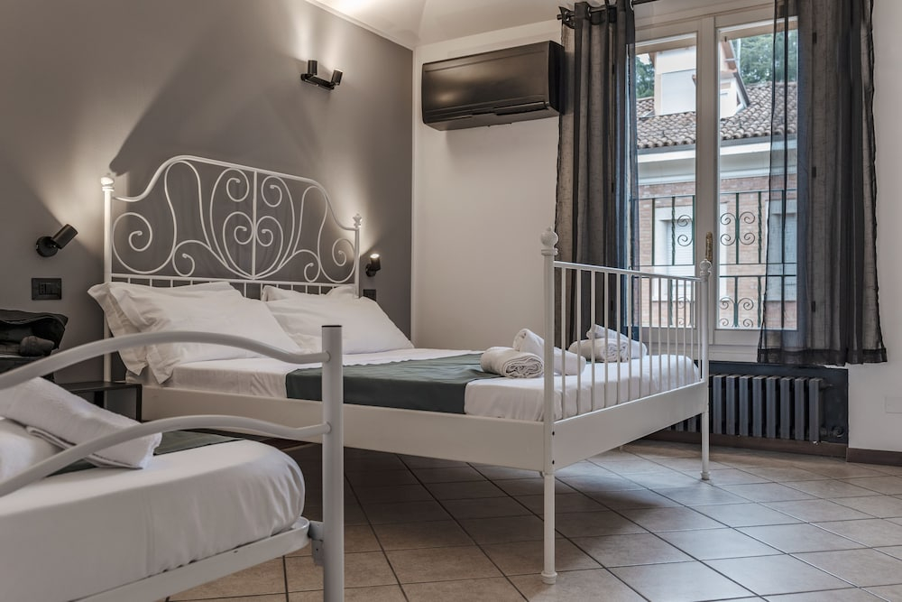 Turati Apartments