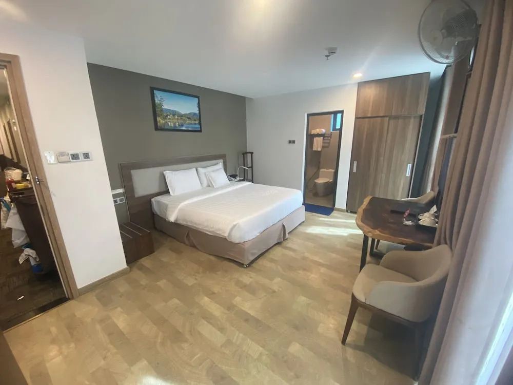 Celine Express - Q Dalat Hotel