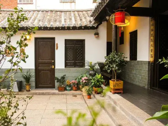 Jianshui Intoxicated & Elegant Inn