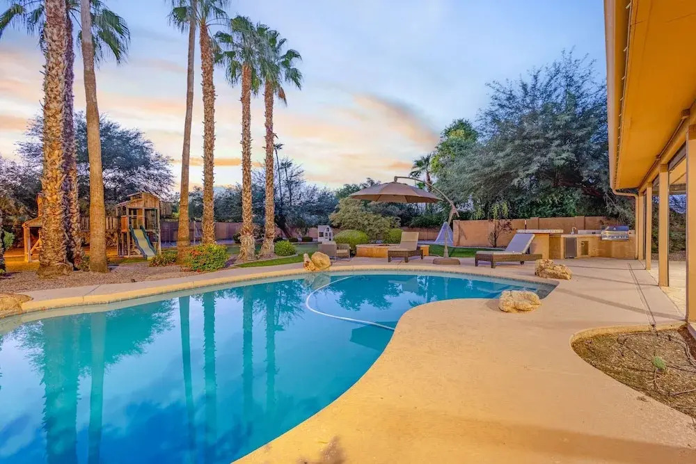 Scottsdale Clubhouse With Pool and Basketball