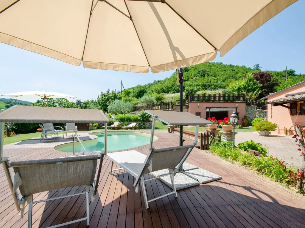 Serene Holiday Home in Urbino with Private Pool