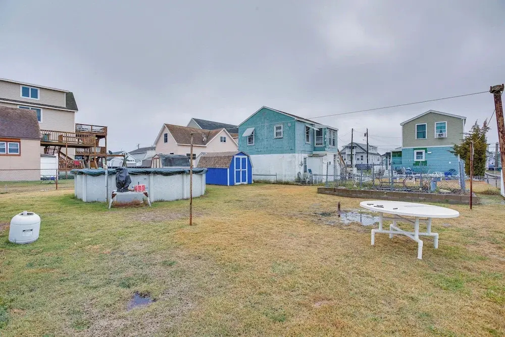 Beach House w/ Private Pool in North Wildwood