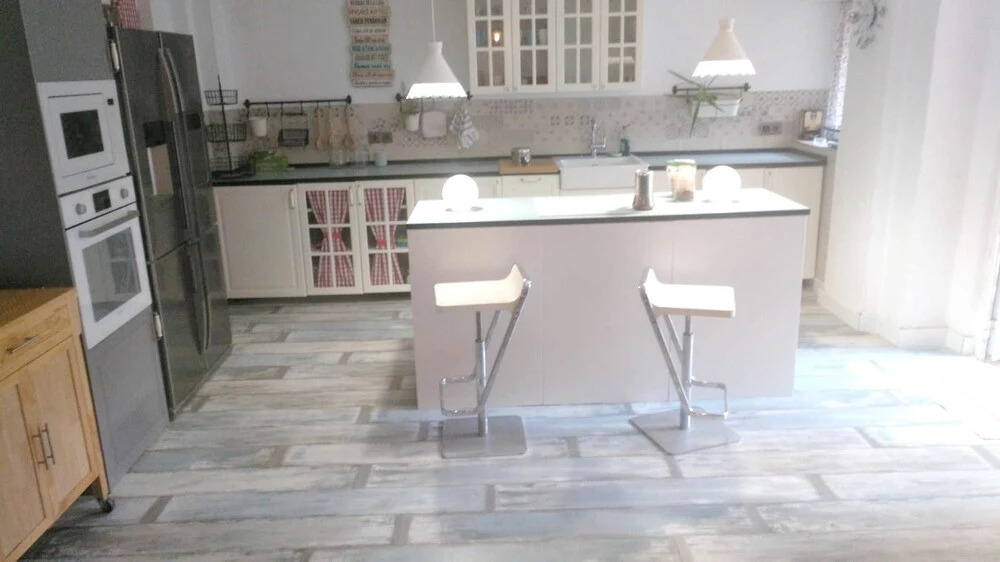 Apartment With 4 Bedrooms in València, With Terrace and Wifi - 5 km Fr