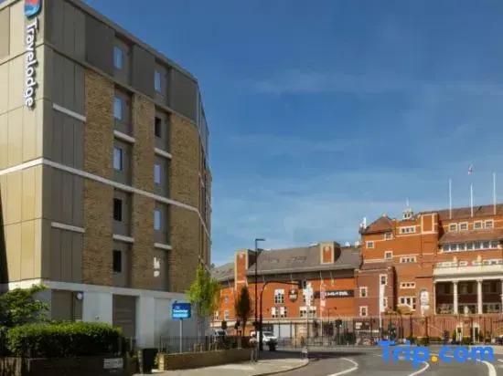 Travelodge London Oval Cricket Ground